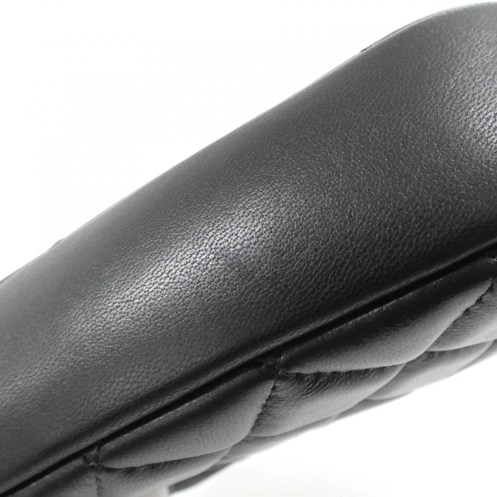 CHANEL Black Pouch - Picture 3 of 6